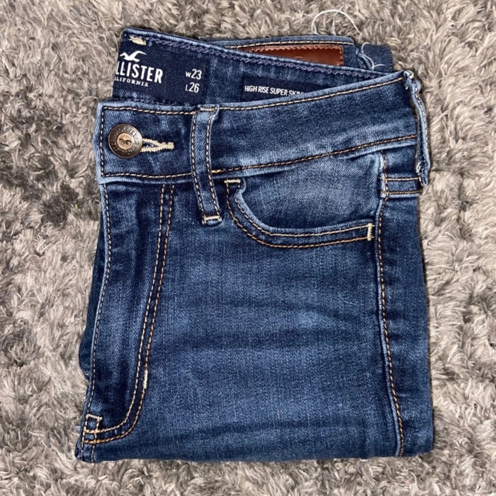 Hollister Ripped Jeans